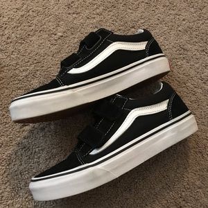 Boys velcro old school vans